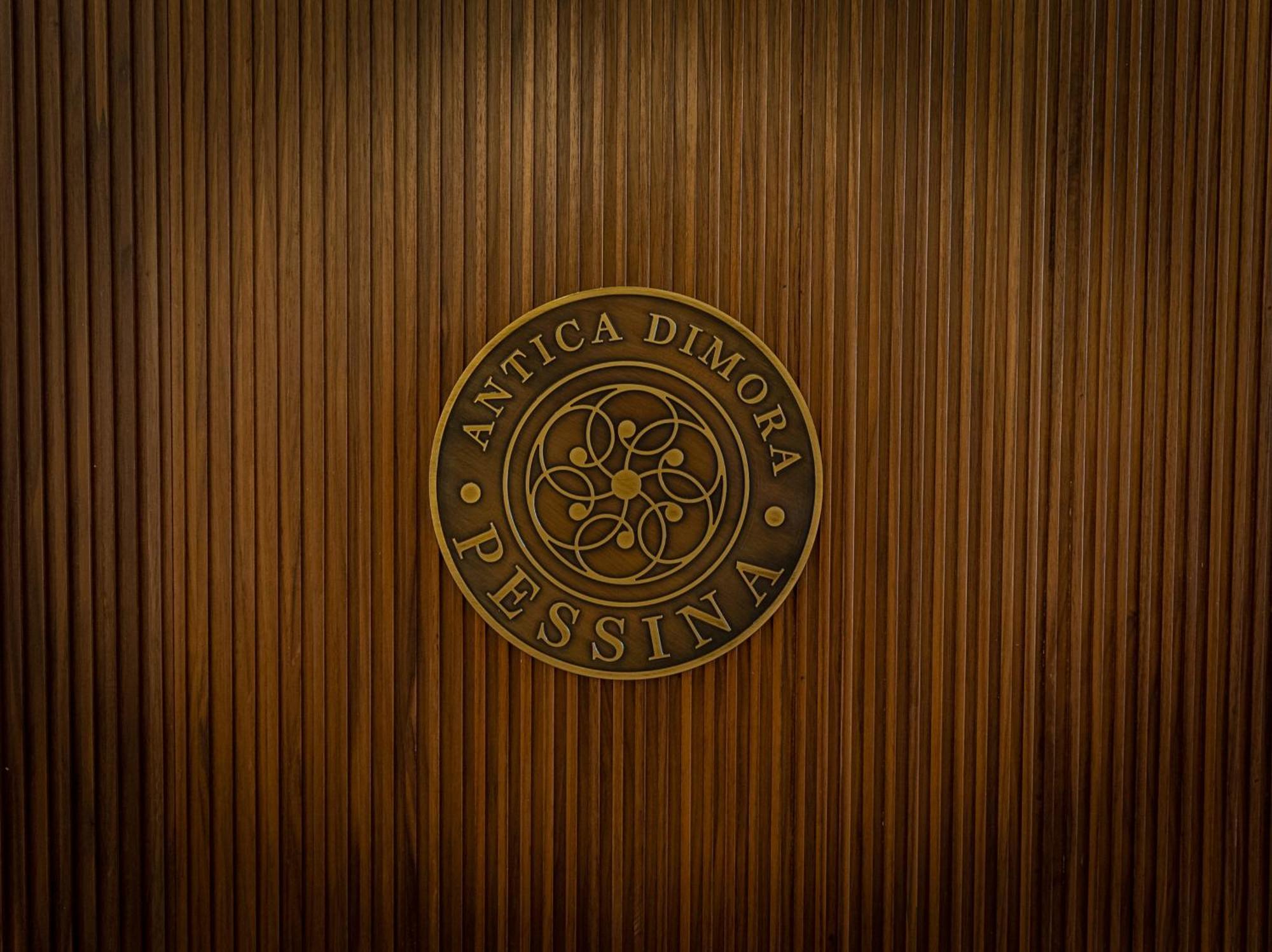 Antica Dimora Pessina Hotel Napoli Exterior foto